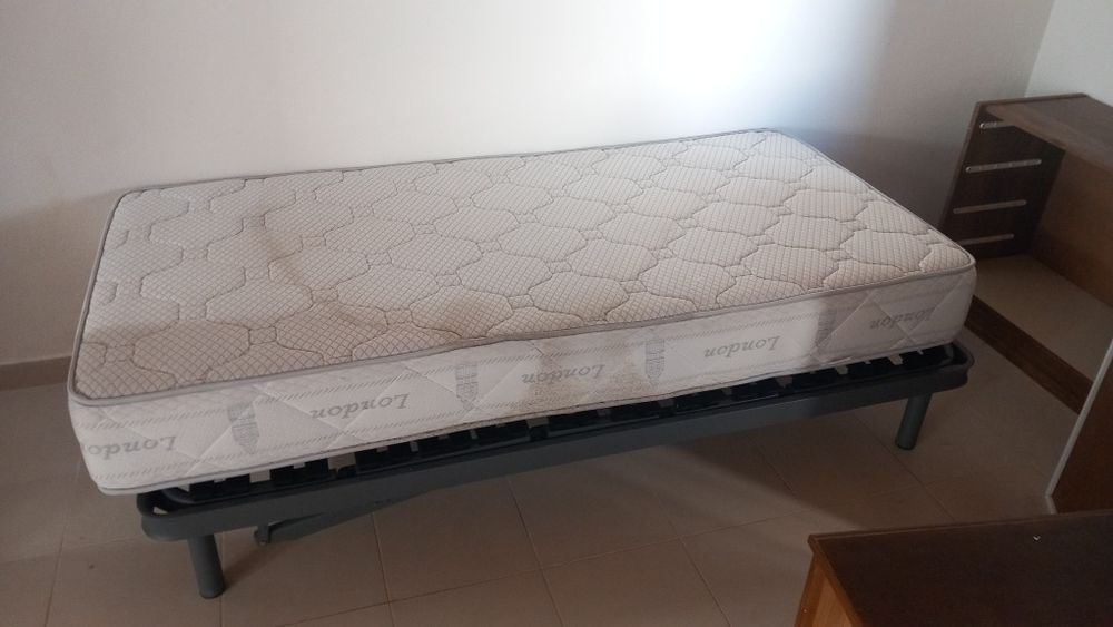 Estrado Articulado Elétrico + Colchão