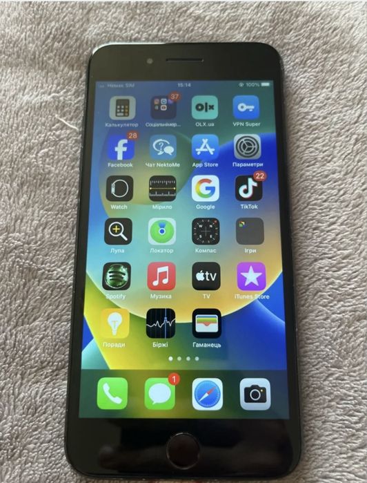 Продам iPhone 8 64gb