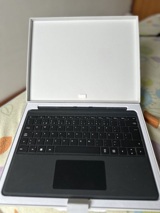 Microsoft Surface Pro Keyboard 1905 PT