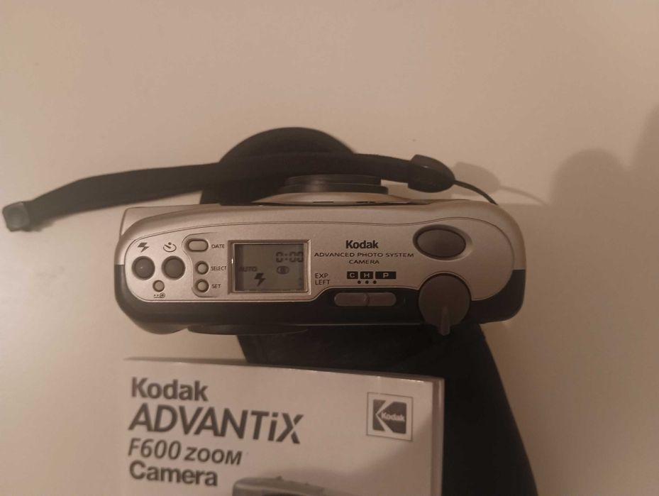 Kodak Advantix F600 câmera compacta com bolsa e manual