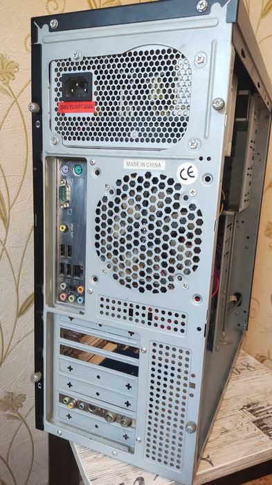 Компьютер системный блок