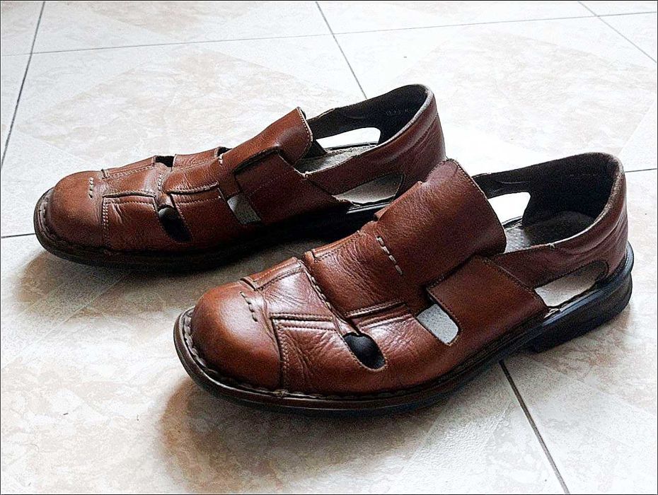 Фирменные кожаные сандалии Rieker 43-43,5 р.