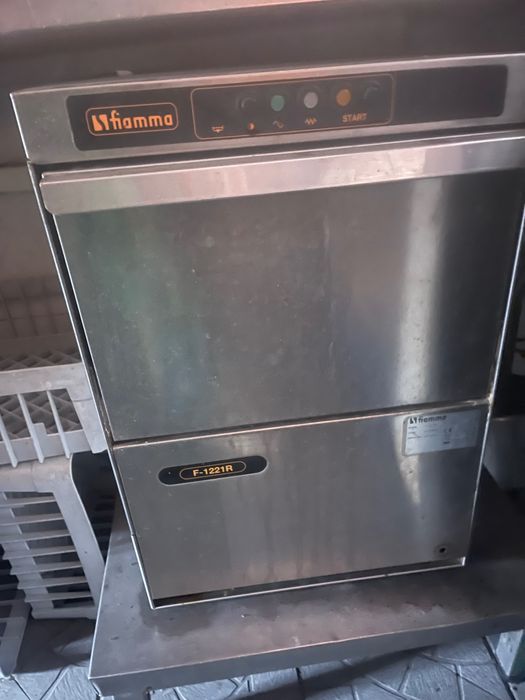 Máquina lavar copos - Restauração- baixa de Preço!!