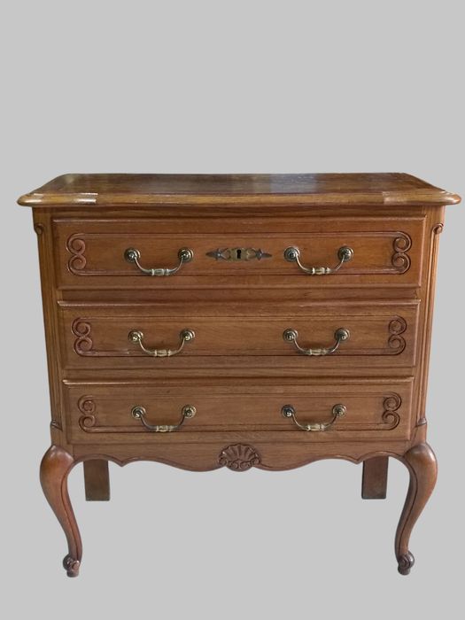 Комод, тумба  дубова