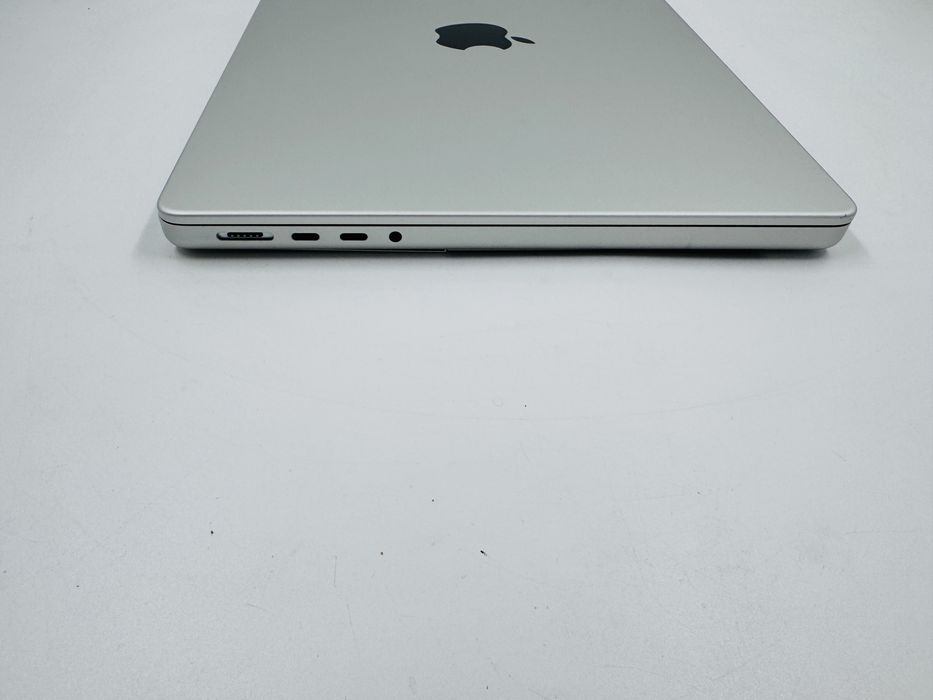 Apple Macbook Pro 14 2021 M1 Pro 16GB RAM 512GB SSD Silver IL6902