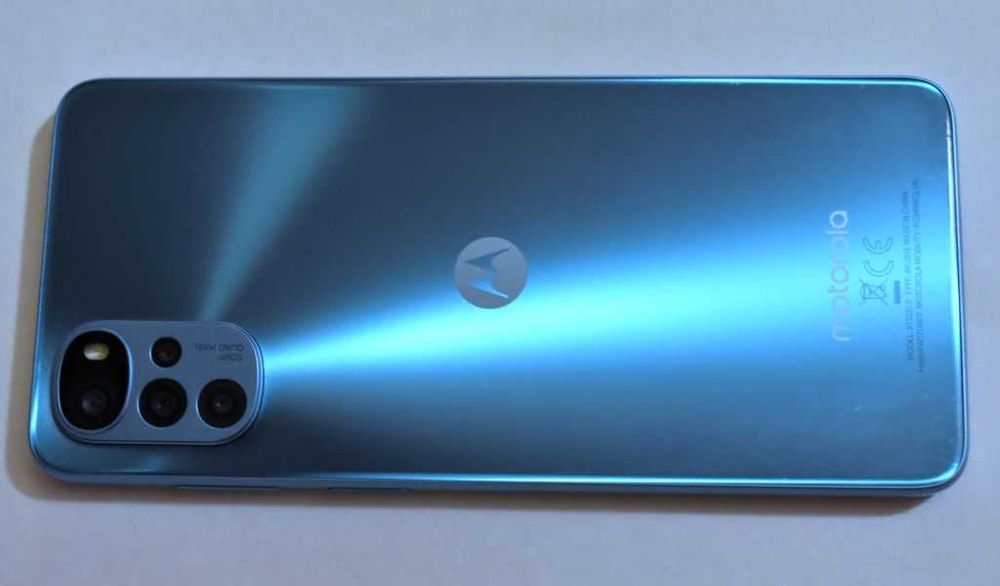 Smartfon Motorola Moto G22 4/64GB + 3x szkło hartowane. JAK NOWY.