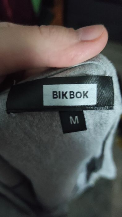 Top baskinka M BikBok