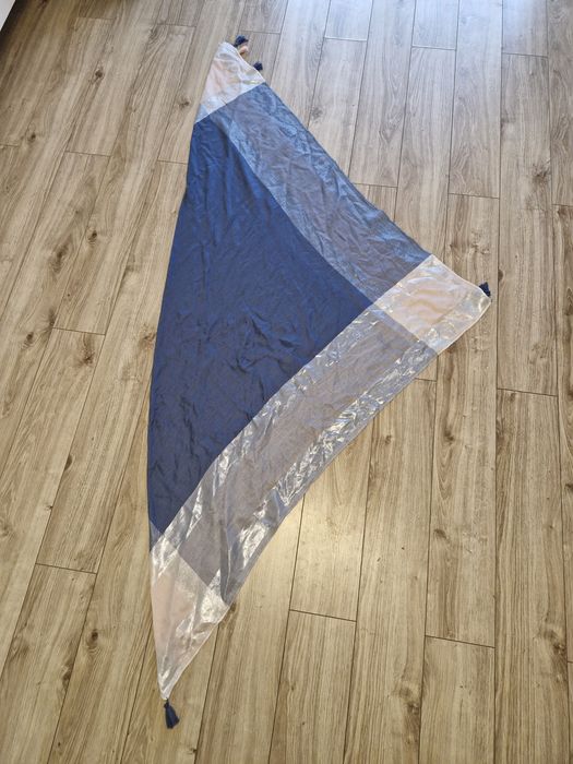 Chusta apaszka ok. 137 cm miła w dotyku