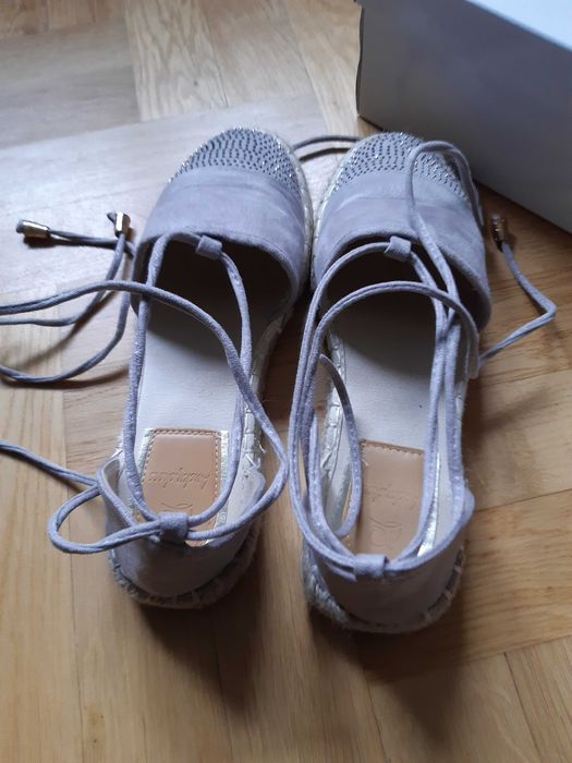 Espadryle wiązane