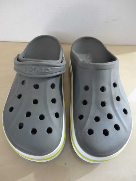 Klapki CROCS roz 44 /10/