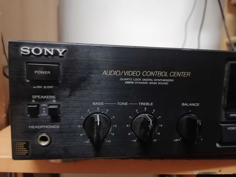 Amplituner Sony STR-AV 220