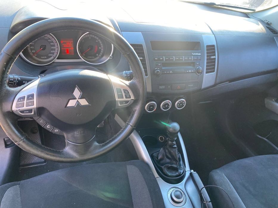 Mitsubishi outlander xl 2.0дизель 2007
