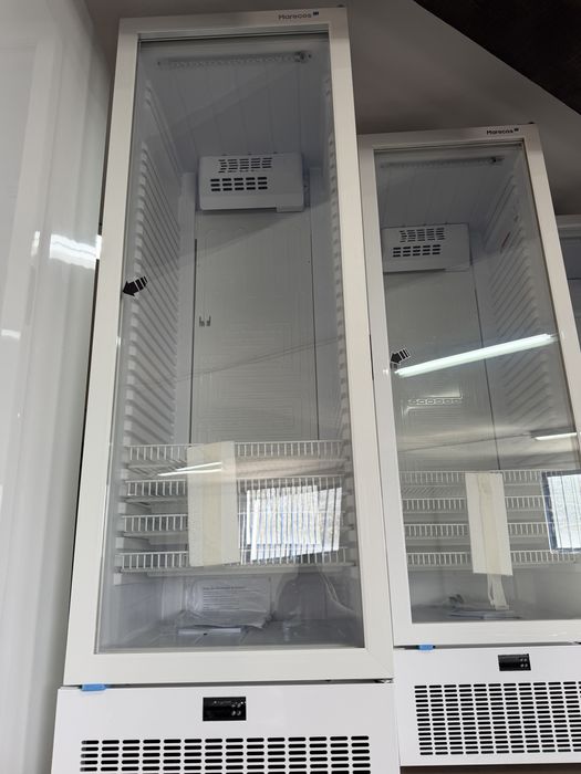 Vitrines  Verticais NOVAS Várias  Fazemos intalação