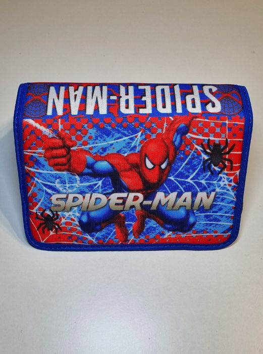 Spiderman Spider-Man pająk piórnik szkolny