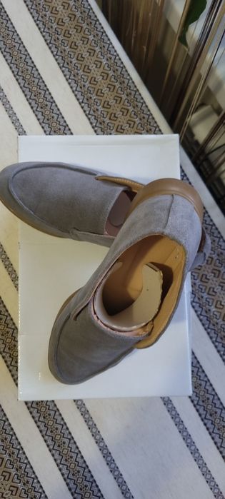 Лоферы серые замш