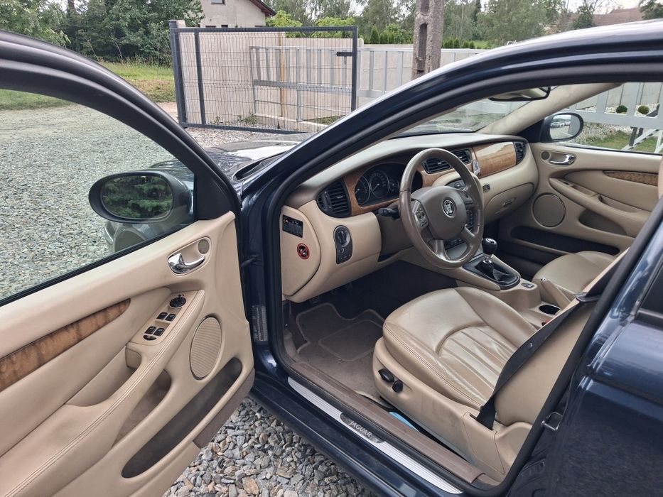 Sprawny Jaguar X-Type