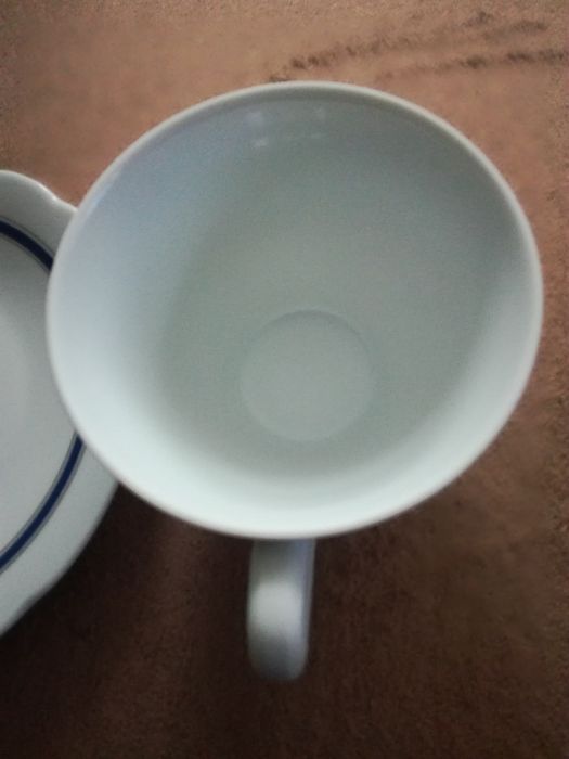 Filiżanka z podstawkiem Ćmielów Mead Johnson talerzykiem talerzyk