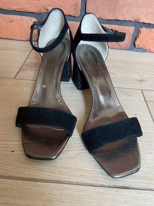 Sandały. Venezia. Rozmiar 39. Jak nowe.