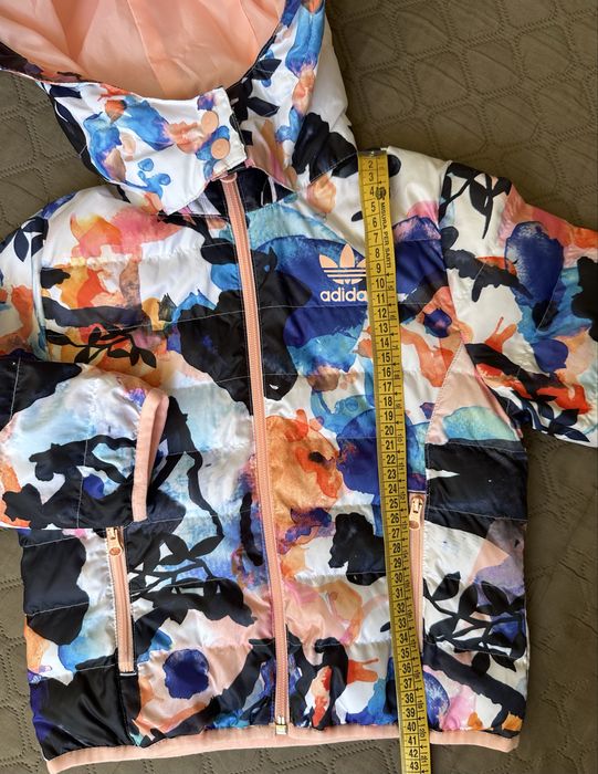 Куртка  adidas оригінал р.110
