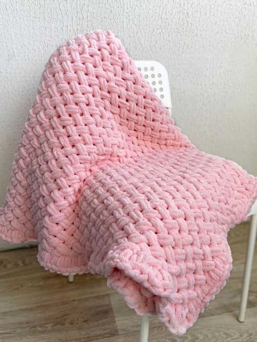 Дитячі пледи із пряжі Alize Puffy