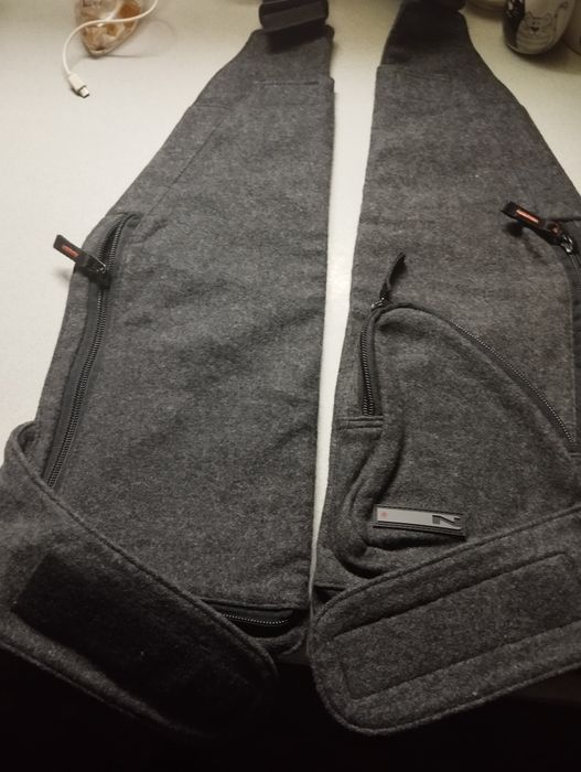 Продам барсетку Б/У