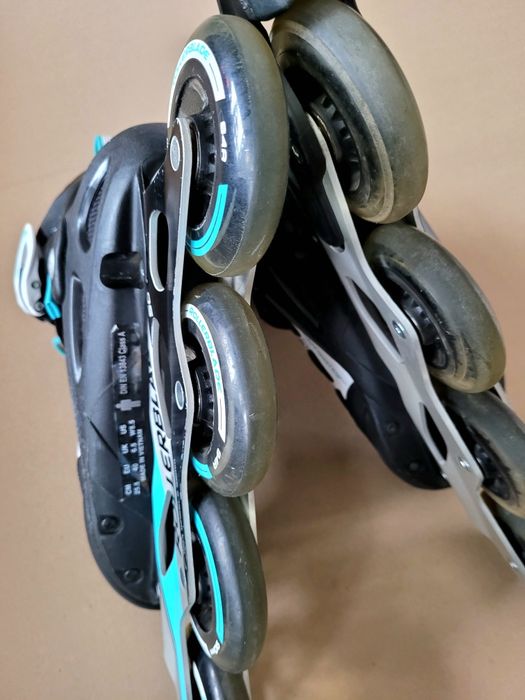 Rolki damskie Rollerblade Sirio 90 ST rozm 40 (25.5cm) kółka 90mm SG7