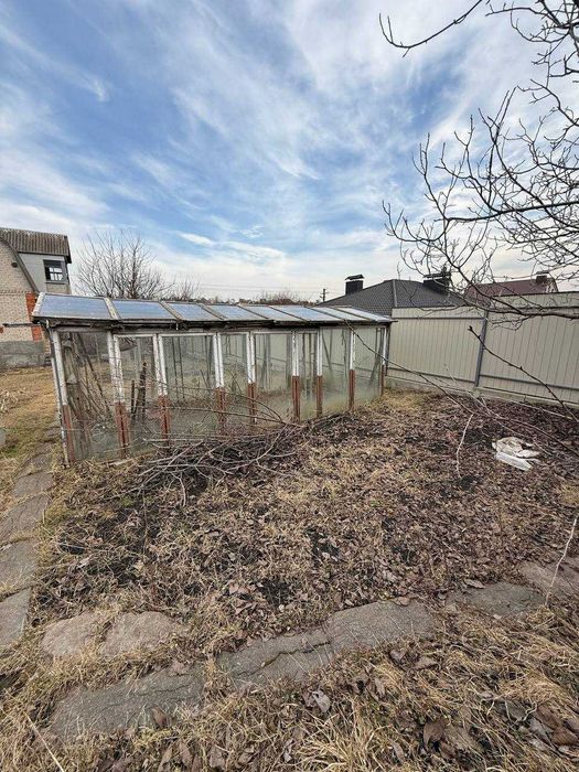 Продаж дачного будинку за Дубовим озером