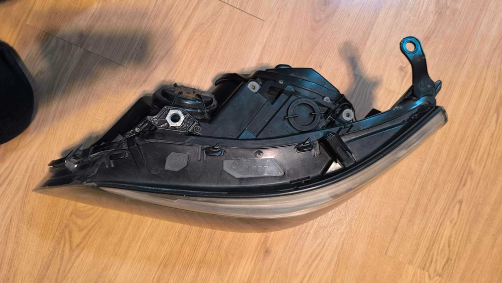 Ópticas BMW E60/E61 Pré LCI - para recuperar
