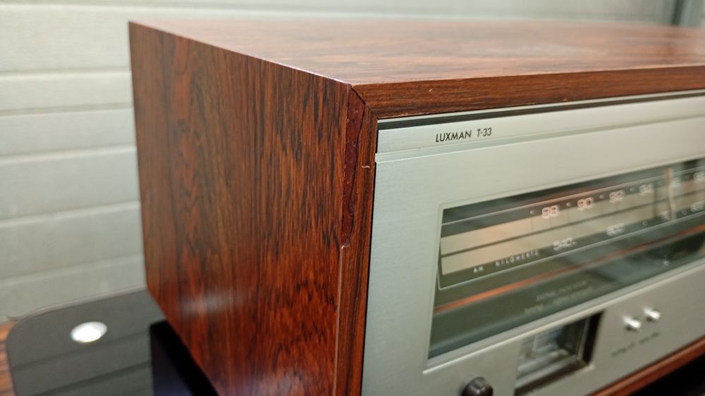 Tuner Luxman T-33 Palisander.