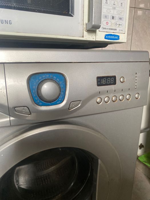 Продам стиралку в отличном состоянии