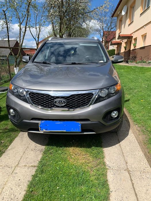 Продається доглянуте авто кіа соренто