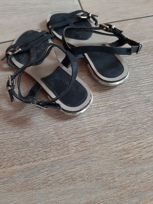 Sandały rozmiar 33