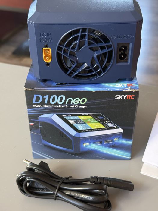 SkyRC D100neo Ładowarka Dwukanałowa AC DC 100W 200W 6S LiPo LiFe Lilon