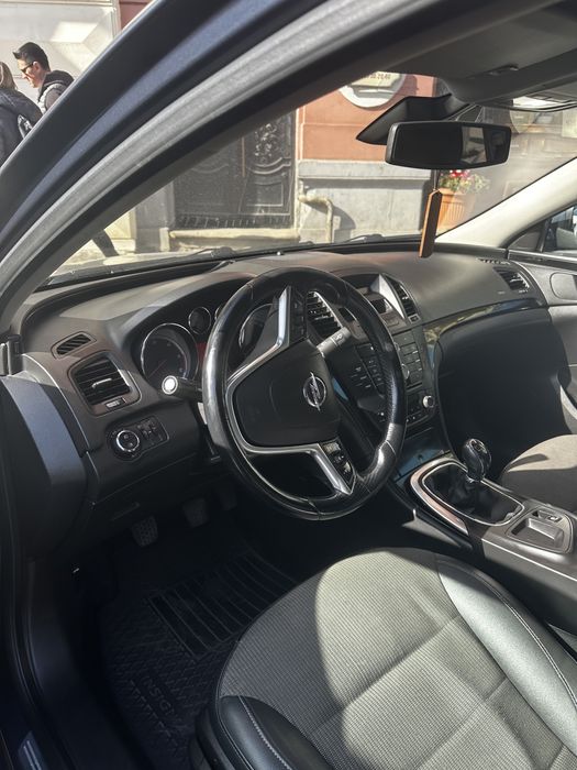 Продам OPEL  INSIGNIA
