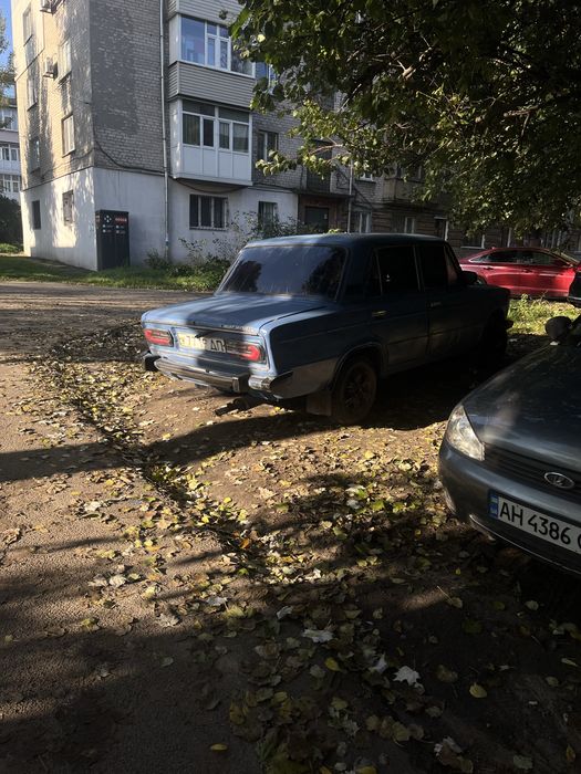 Подам ваз 2106.
