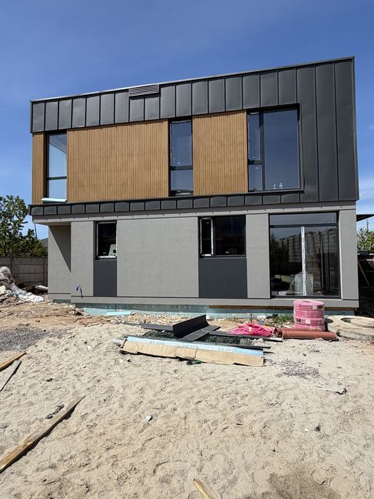 Дуплекс 130 м² з гаражем, 2,5 сотки . Газ. Софіївська Богщагівка