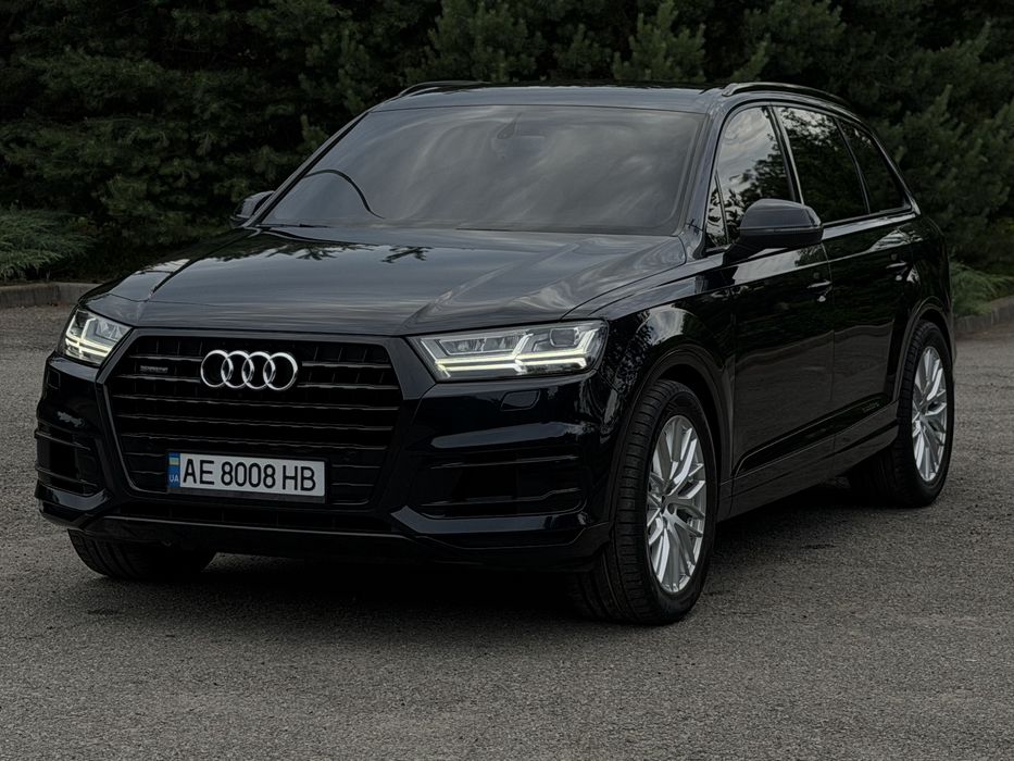 Audi Q7 3.0 TDI Офіційна
