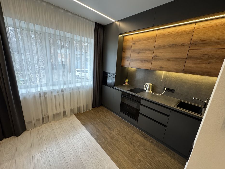 ‼️Центр‼️ 3 кімнатна квартира-студія, сучасний ремонт, інд.опалення