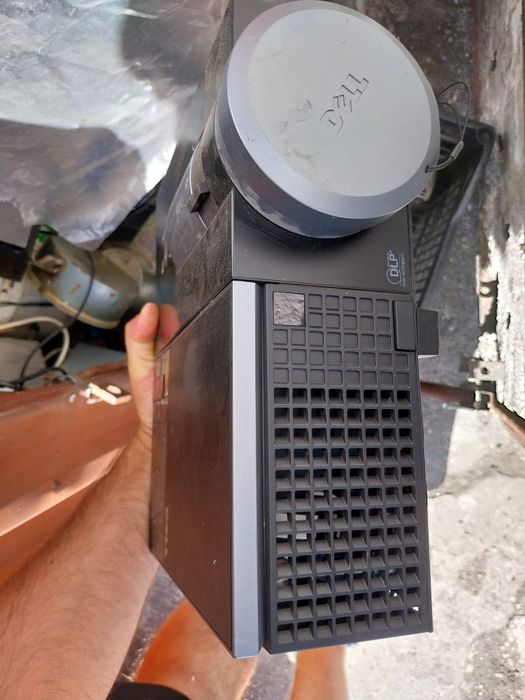 2 szt. Projektor Dell 4210x InFocus Lp70+