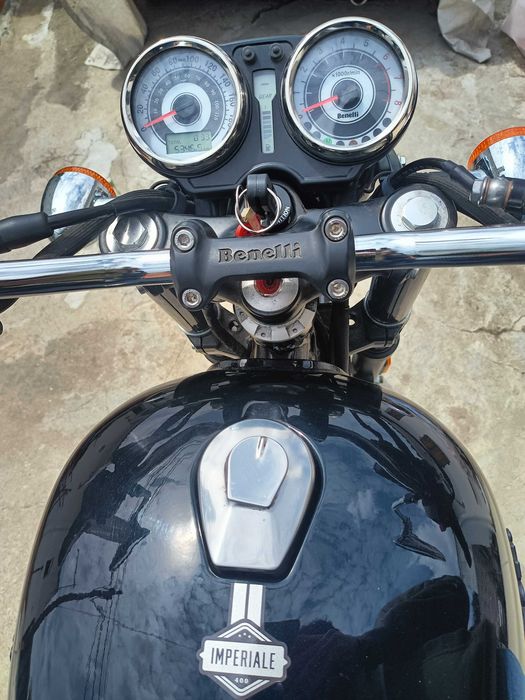 Benelli Imperiale 400 - 2022 (Reservado)