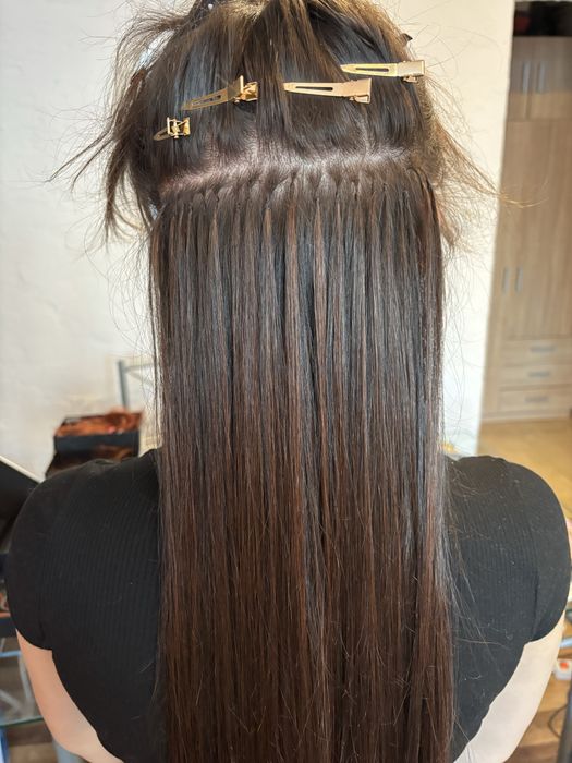 Przedłużanie włosów Modelki