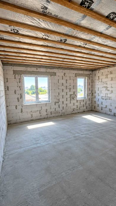 Продаж таунхауса 115 м²    Лескі