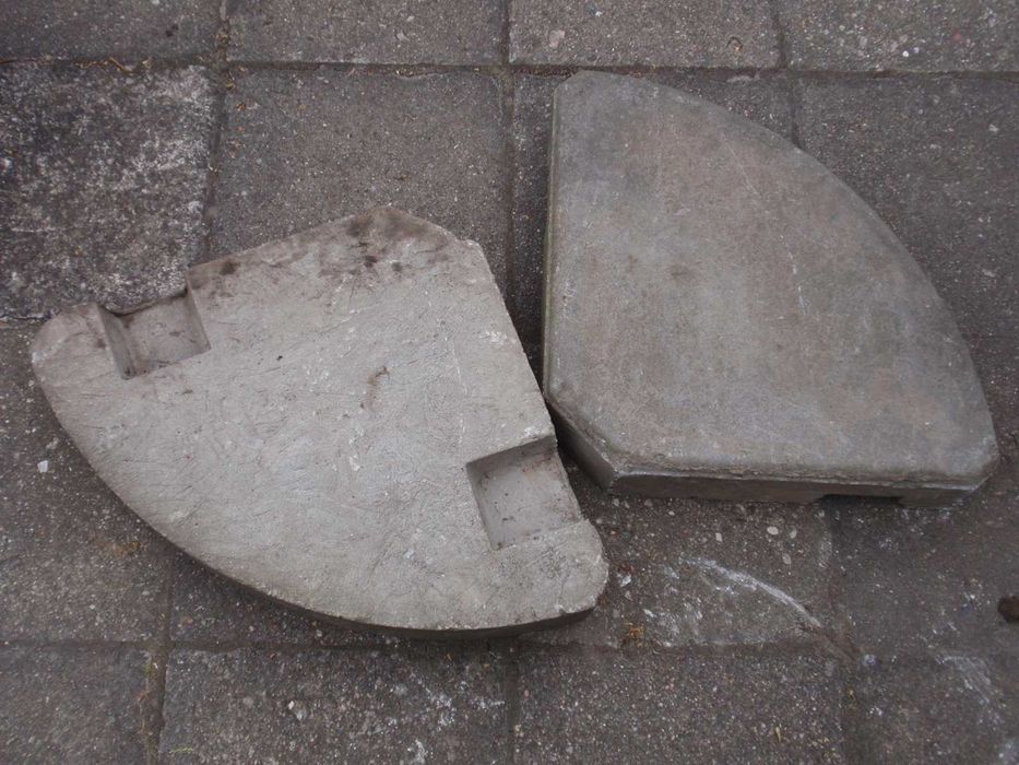 Podstawa pod stojak parasol betonowa niekompletna 3szt z 4