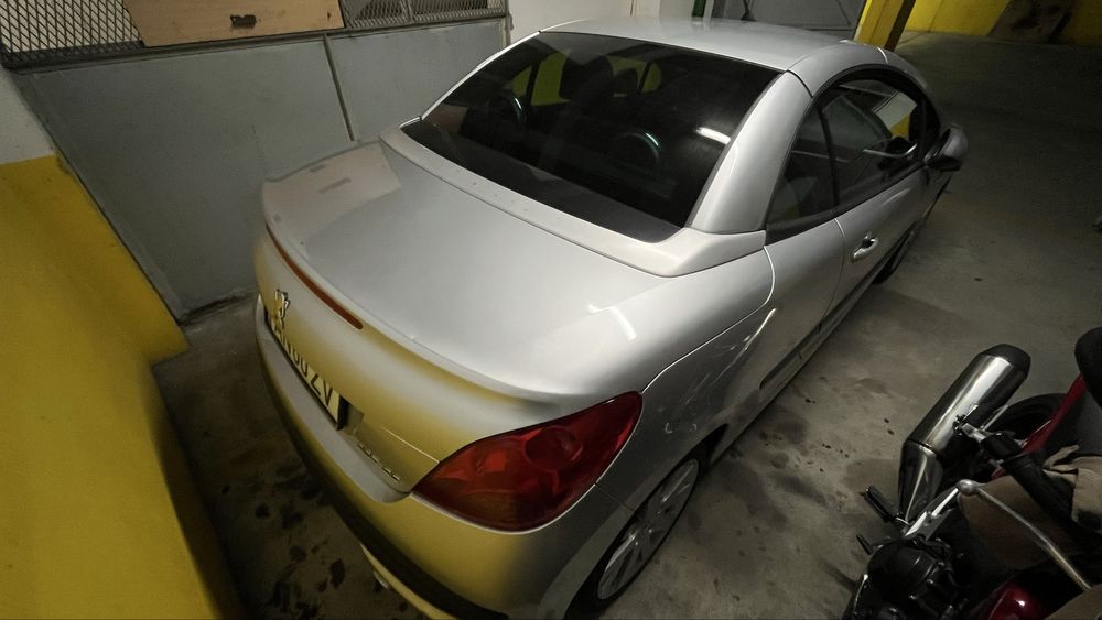 Peugeot 207CC unico