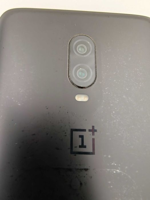 OnePlus 6T Midnight Black 8/128 + słuchawki OnePlus Bullets Wireless