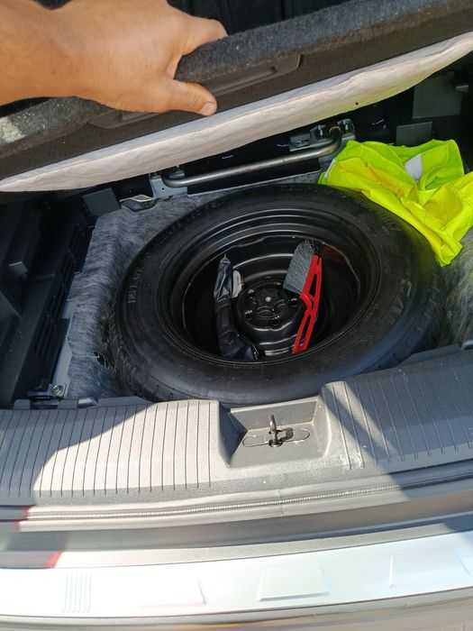 Автомобіль Ніссан рог т33 2020р