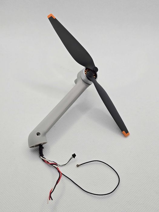 DJI Mini 3 – lewe przednie ramię | kompletne