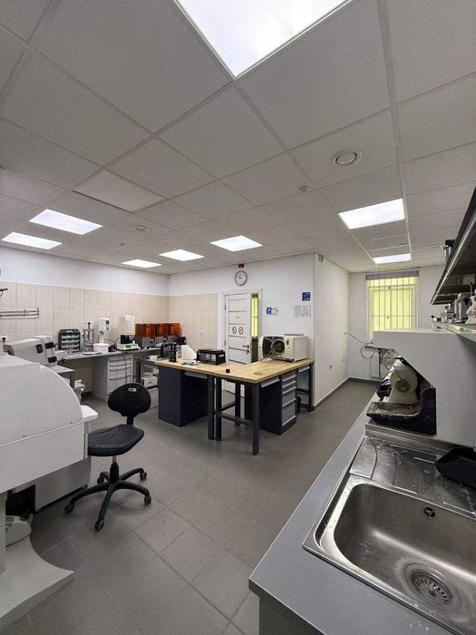 Продаж комерційного приміщення з ремонтом вулиця Малоголосківська