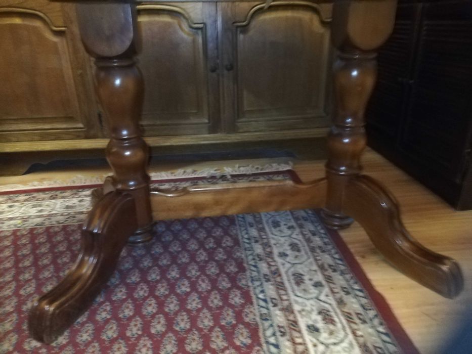 Stoł owalny debowy rozkladany 130x94x74 po rozlozeniu 170cm