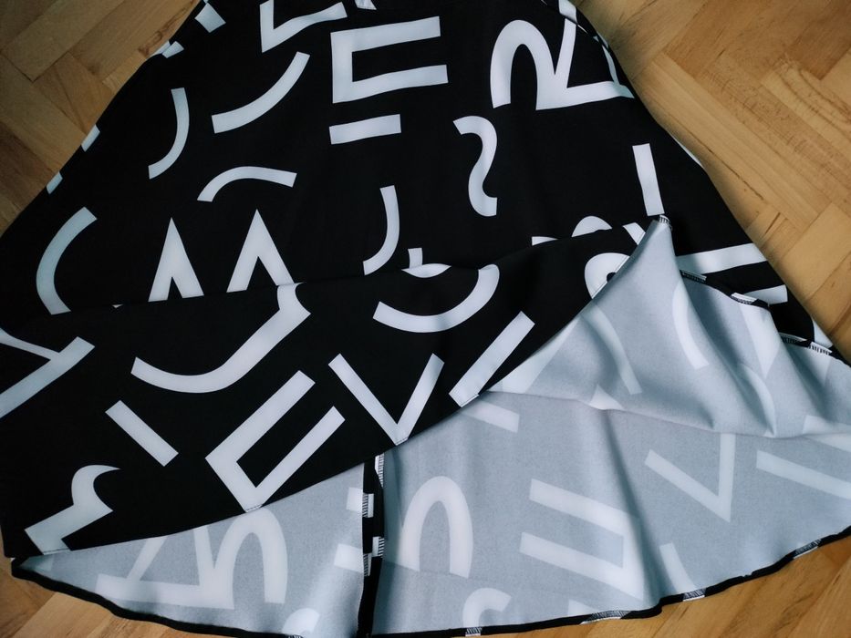 Nowa spódnica damska